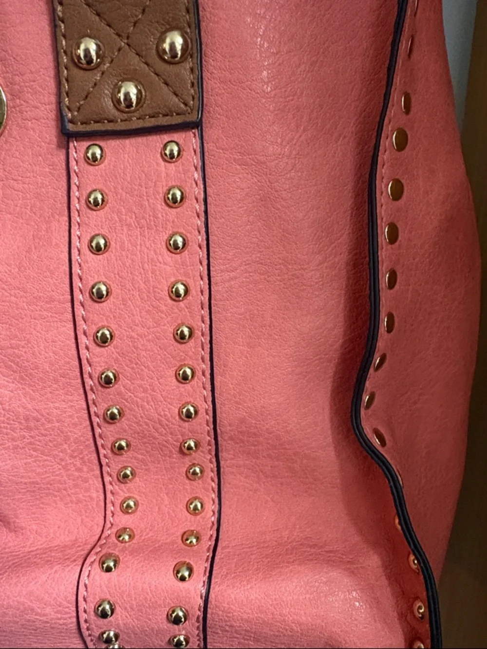 Coral Studded Tote with Brown Handles and Matching Pouch - Picture 4 of 7